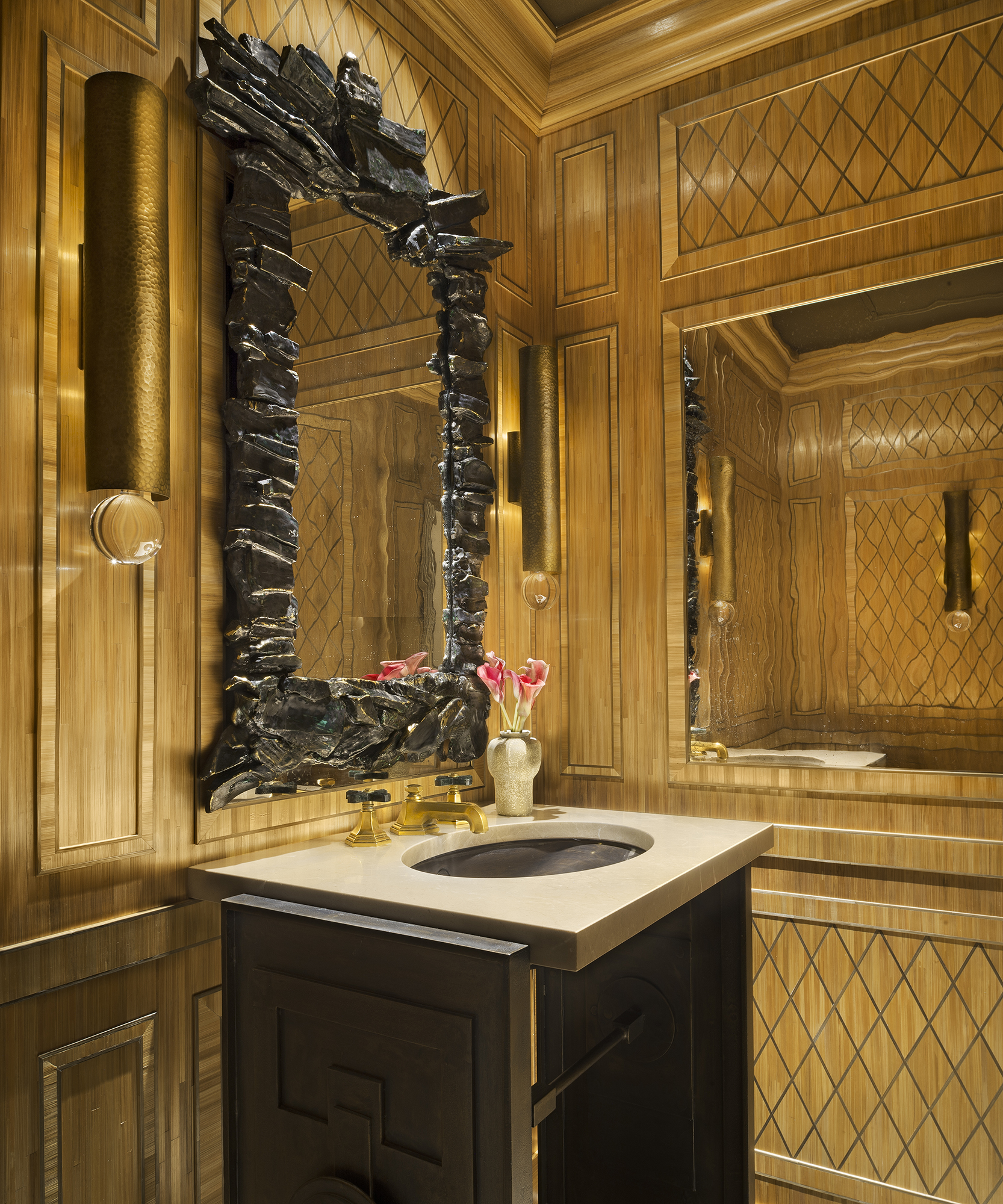 Luxueuse salle de bain au 740 Park Avenue, NY