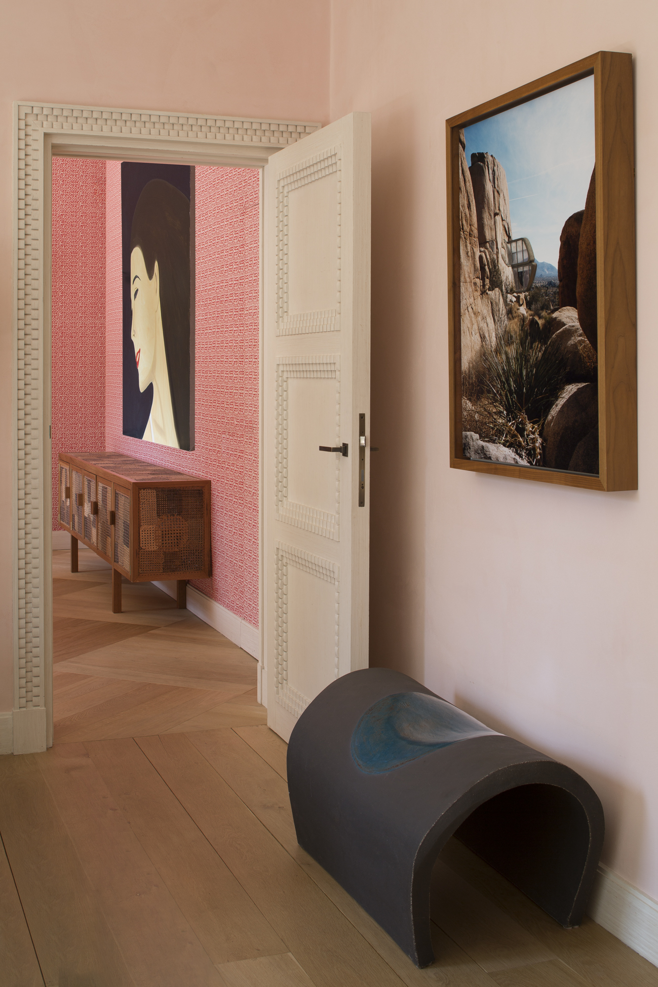 Féau Boiseries doorway inspired by one of Emile-Jacques Ruhlmann's art deco motifs